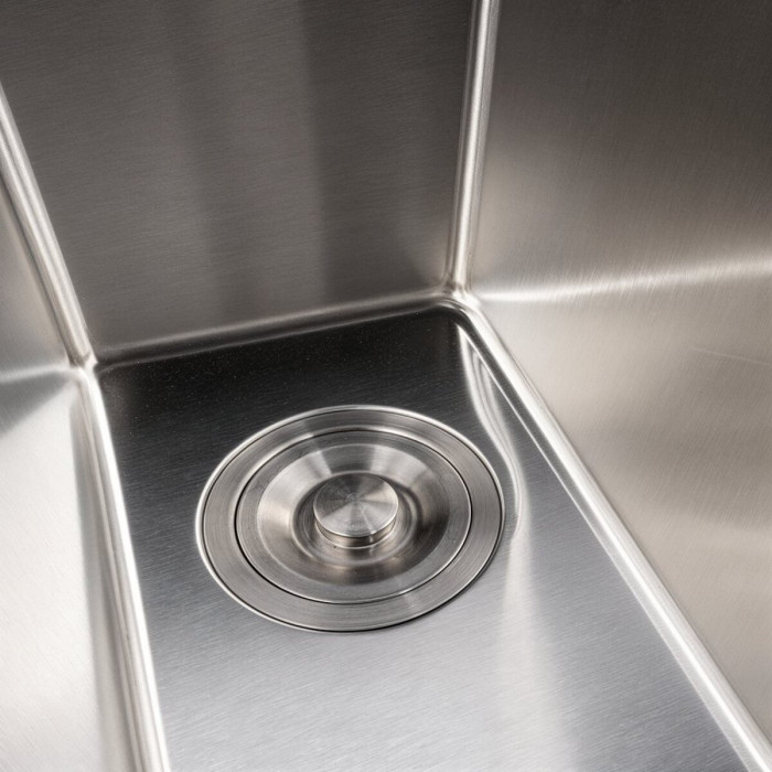 Valeso Handmade 60x50D (3.0/0.8) Double Bowl — 60 cm two-section kitchen sink