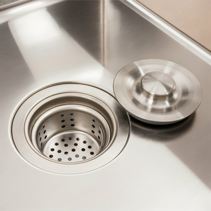 Valeso Handmade 78x50C R (3.0/0.8) cm – inset 78 cm kitchen sink with a large bowl and recessed shelf; SUS201 stainless steel