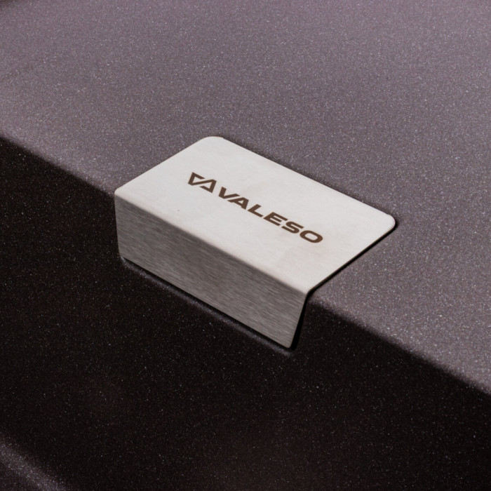 Valeso Diamond 8650 гренадин - мойка композитная шириной 86 см с матовой поверхностью в оригинальном гранатовом цвете