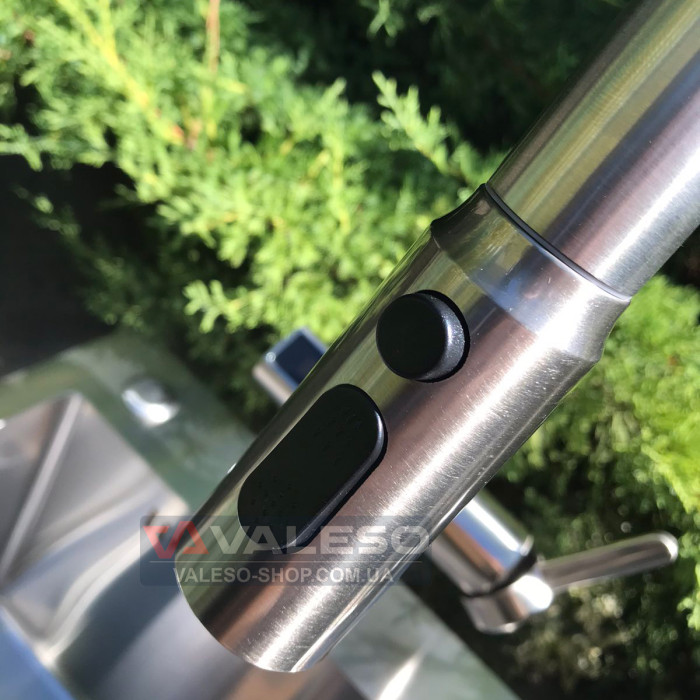 Valeso SX231B - витяжний змішувач кухонний із нержавійки з душем і дисплеєм