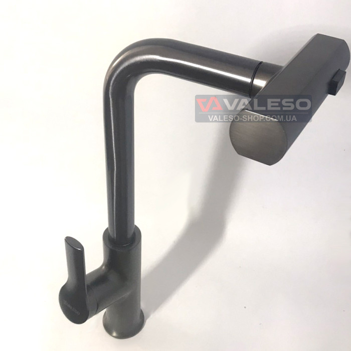 Valeso TH37 PVD Black – Brass Kitchen Faucet with an Innovative "Stream/Shower" Switching System